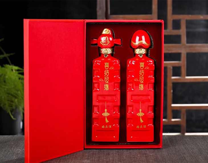 婚庆陶瓷酒瓶礼盒（喜结良缘）