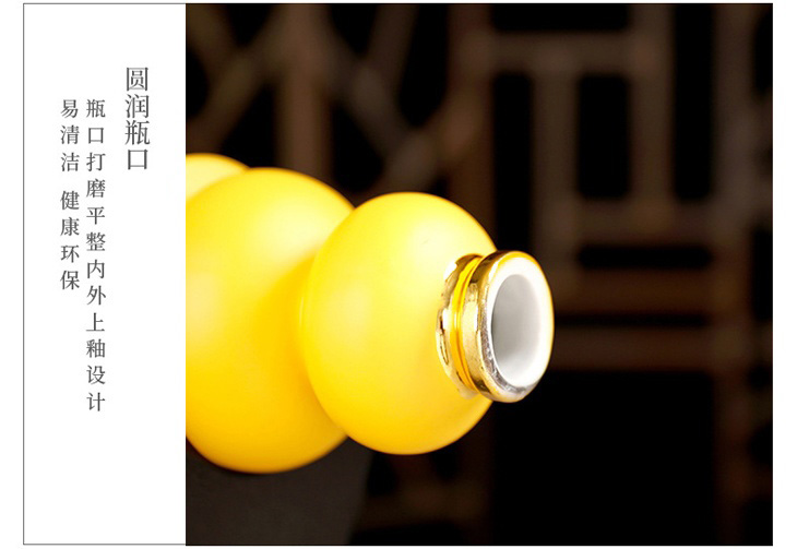 2斤镀金工艺摆设陶瓷酒坛（大笔进财）