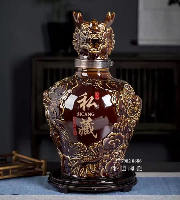 景德镇20斤龙头盖工艺陶瓷酒坛