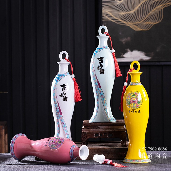 景德镇1斤个性陶瓷酒坛（东方古韵）