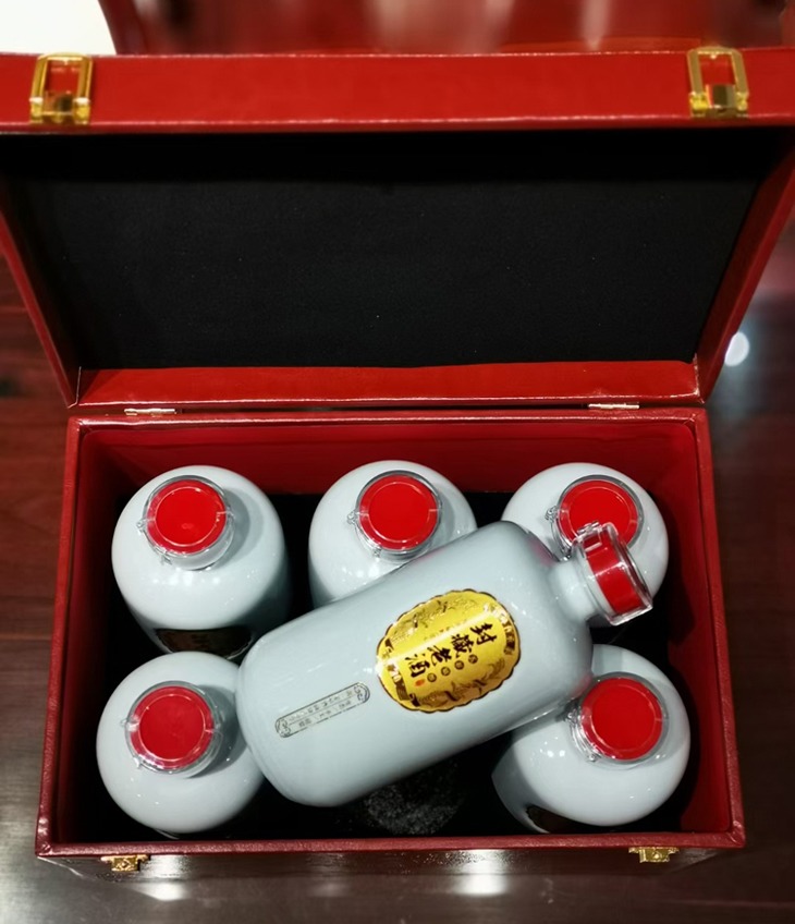 景德镇1斤工艺陶瓷酒坛（三色可选）