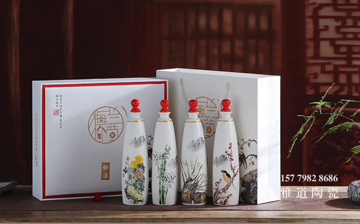一斤装梅兰竹菊文化小酒坛子