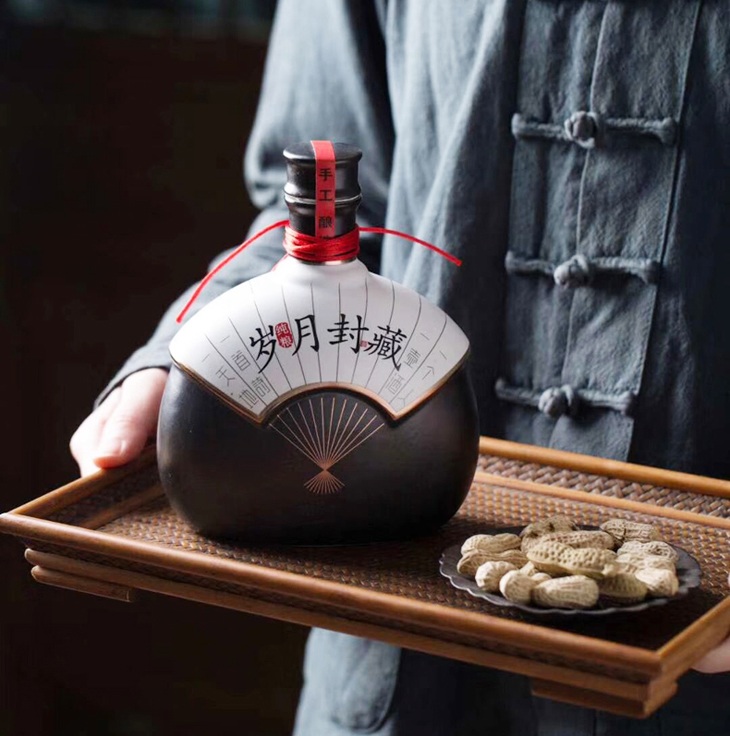 景德镇1斤3斤5斤个性陶瓷酒坛木盒装