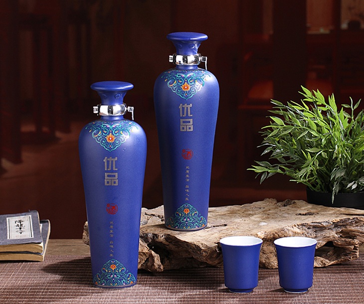 景德镇1斤装带杯创意酒坛礼盒