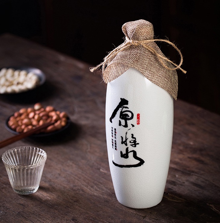 一斤装景德镇裂纹釉陶瓷酒瓶礼盒