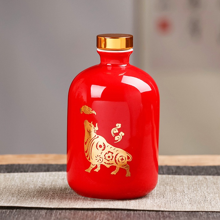 一斤装福牛献瑞生肖牛陶瓷酒坛礼盒