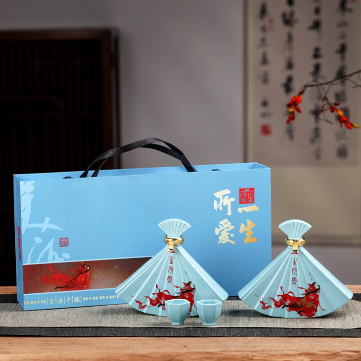 一斤创意陶瓷酒坛（一生所爱）(图1)