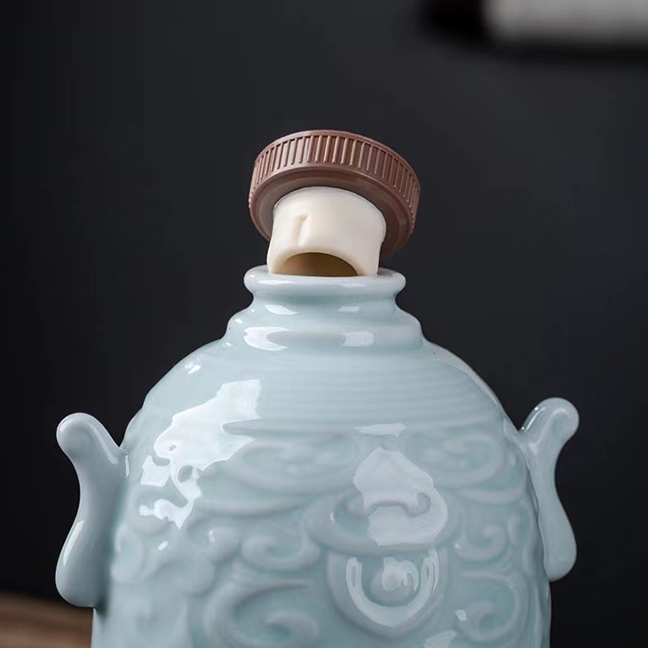 1斤青釉小酒坛子木盒装（私酿）(图4)
