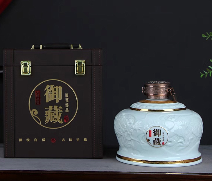 5斤装高档陶瓷酒坛（御藏龙纹）(图6)