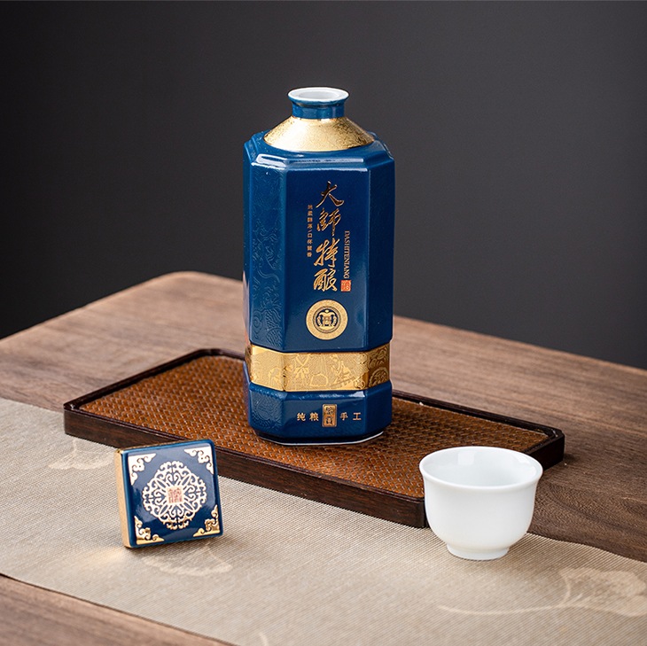 一斤装大师特酿景德镇陶瓷酒坛(图7)