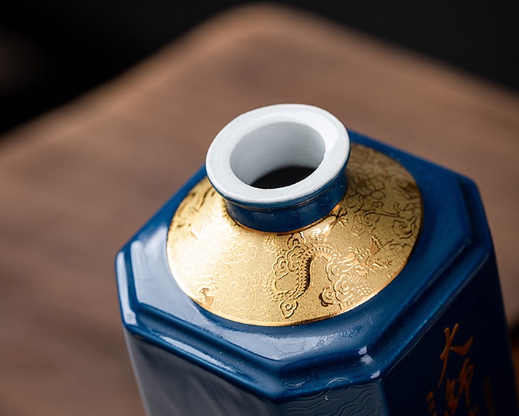 一斤装大师特酿景德镇陶瓷酒坛(图9)