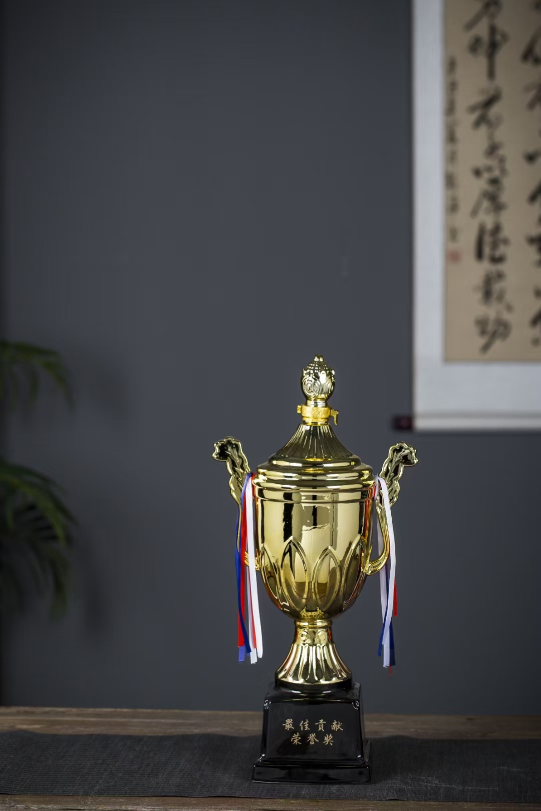 3斤荣誉奖杯 (2).jpg