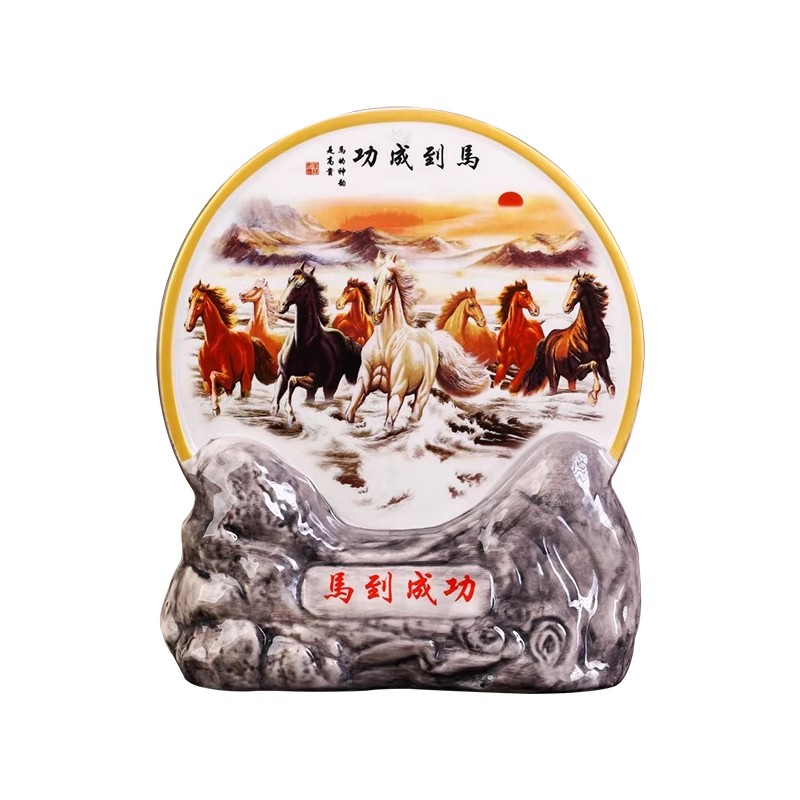 景德镇3斤马到成功陶瓷酒瓶摆件