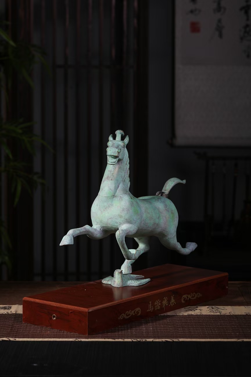 2斤马踏飞燕 (4)-120-3.jpg