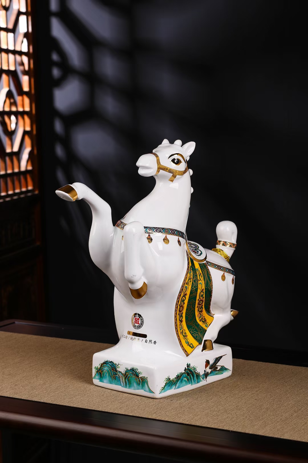5斤马踏飞燕 (5).jpg