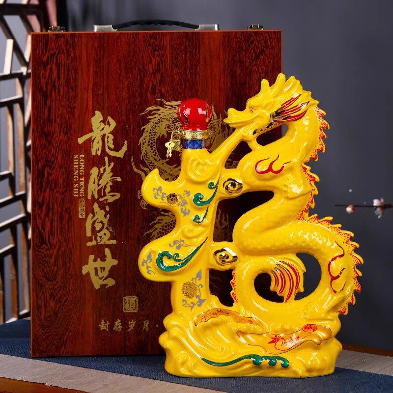 景德镇3斤装十二生肖福龙陶瓷白酒瓶