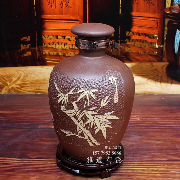 雅道手工雕刻梅兰竹菊陶瓷酒坛