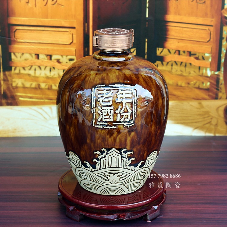年份老酒5斤装雕刻陶瓷酒坛