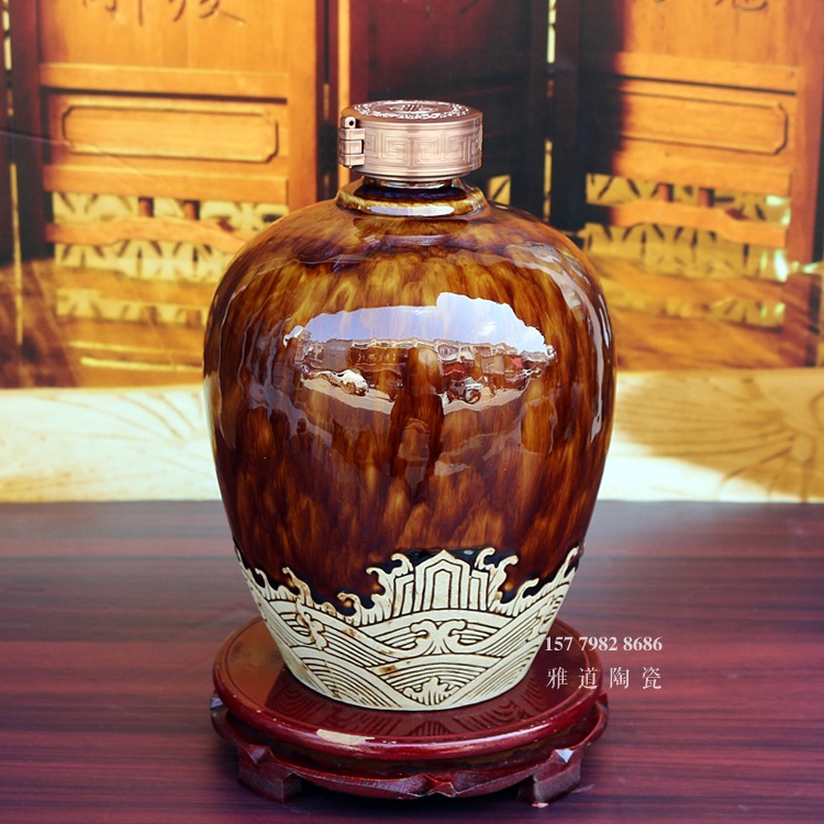 年份老酒5斤装雕刻陶瓷酒坛