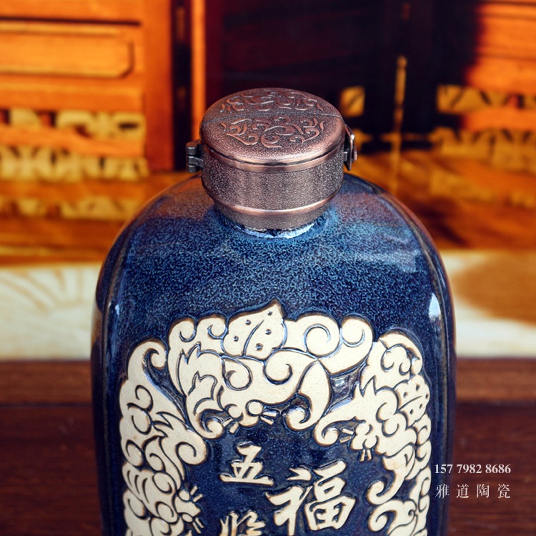 五福临门5斤雕刻陶瓷酒坛批发