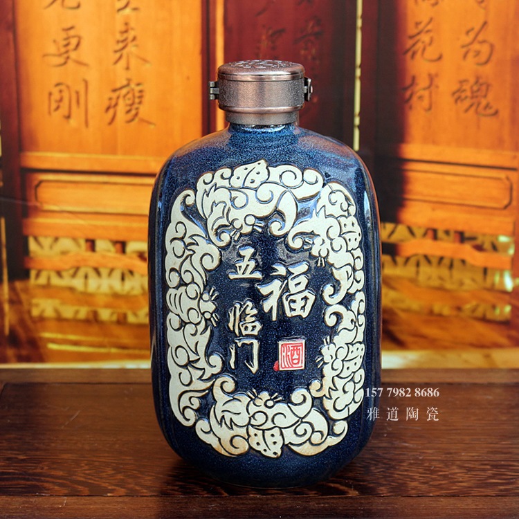 五福临门5斤雕刻陶瓷酒坛批发