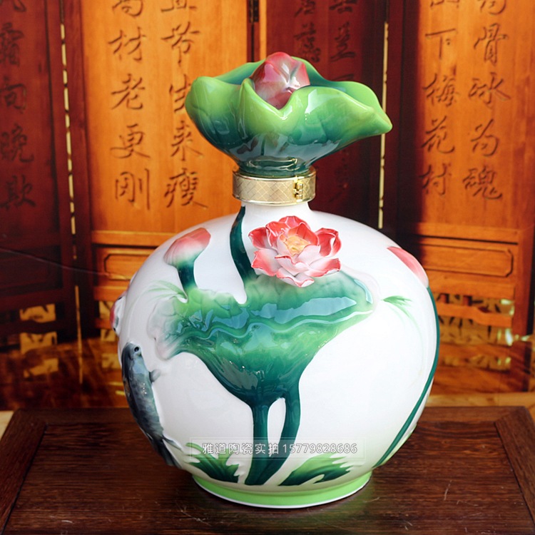 10斤荷花鱼酒坛礼盒装