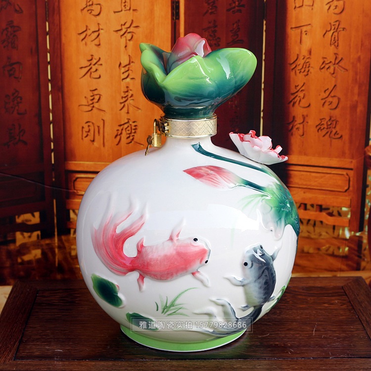 10斤荷花鱼酒坛礼盒装