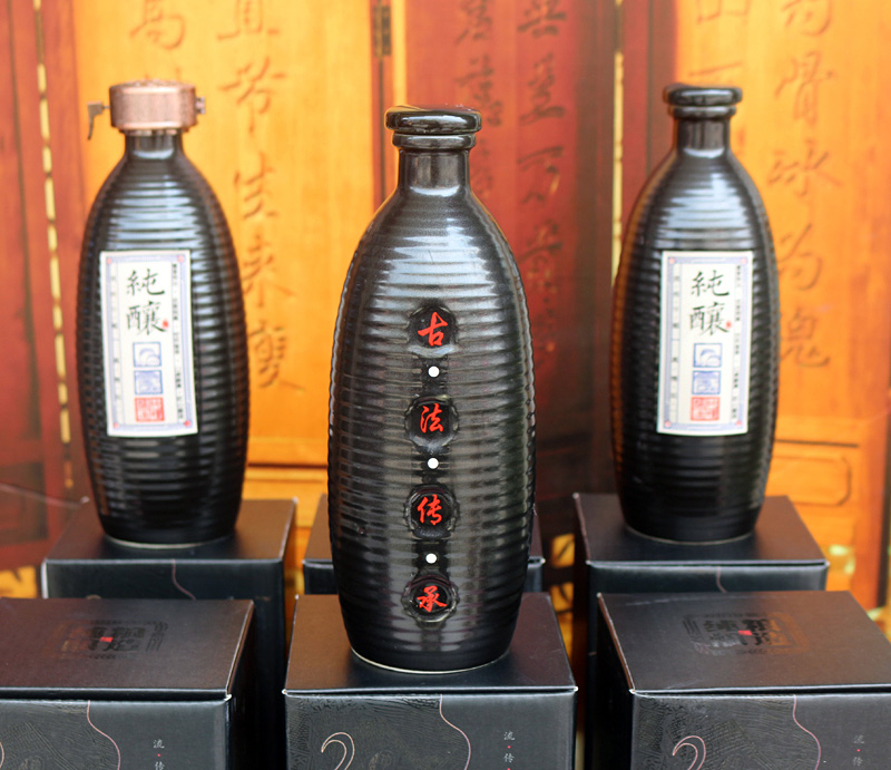 景德镇1斤纯酿黑色陶瓷酒坛6瓶装