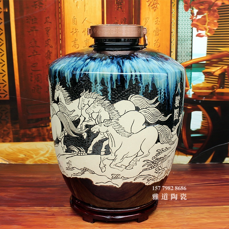 手工雕刻八骏图高档会所100斤装陶瓷酒坛
