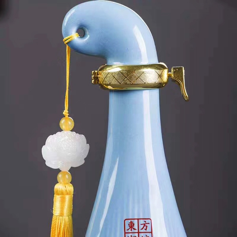 一斤创意陶瓷小酒坛礼盒装（东方潮流）