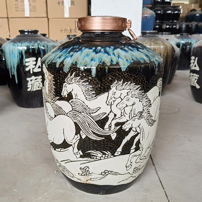 50斤窑变雕刻高档陶瓷酒坛（八骏图）