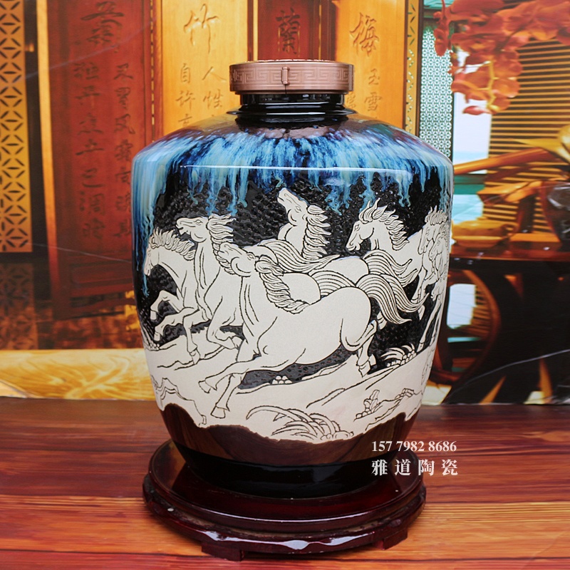 手工雕刻八骏图高档会所100斤装陶瓷酒坛