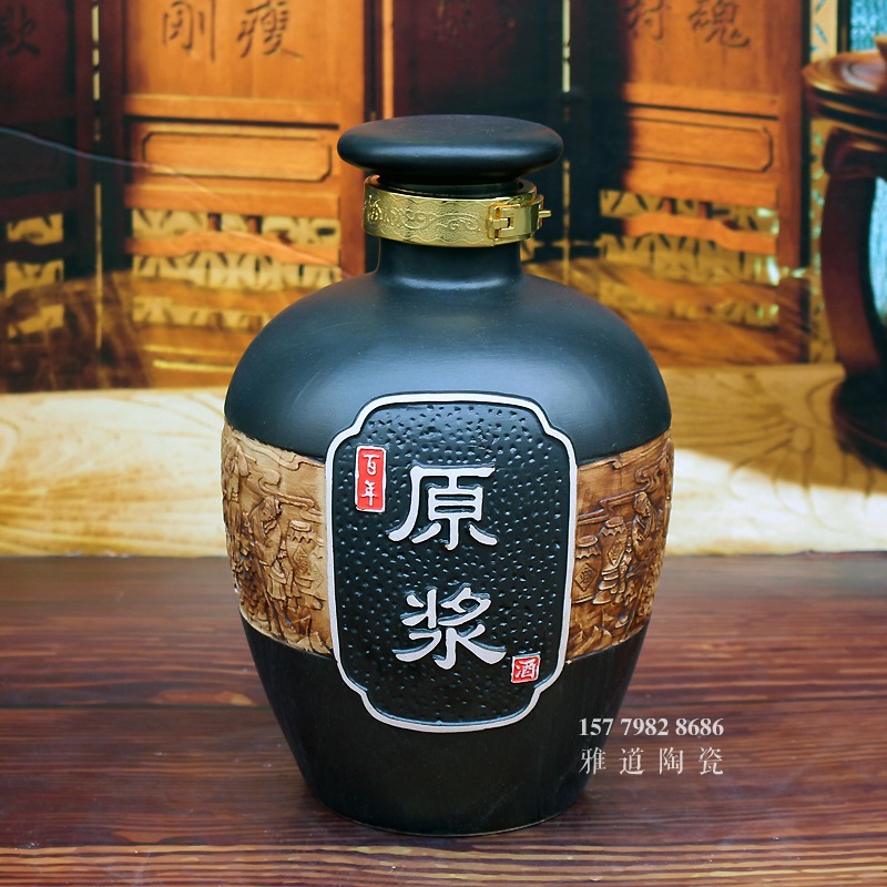 10斤雕刻酿酒图陶瓷酒坛